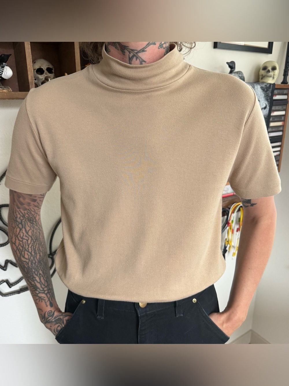 Vintage 80s 90s Biege Mock Neck Minimalist SS Boxy Tee ~ Size Small